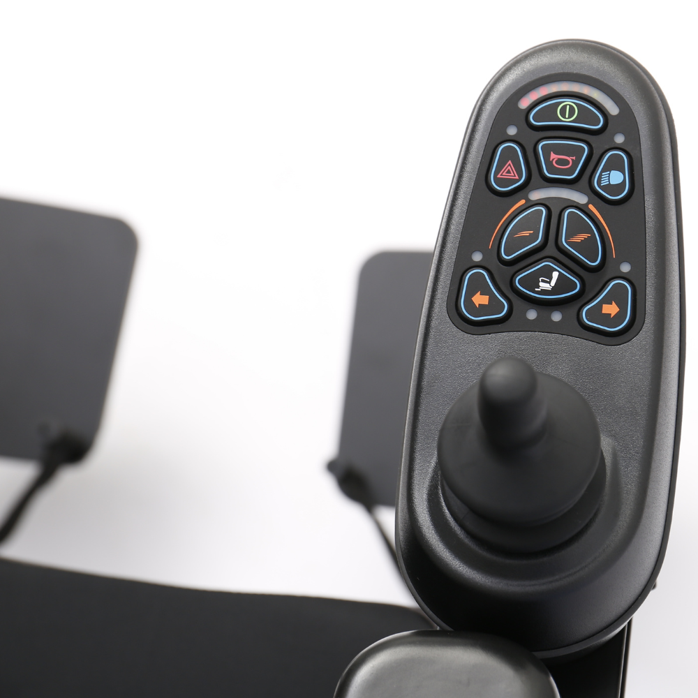 Advanced P400 Power Tilt+Recline 電動輪椅【電動傾斜及調校靠背角度】【3組超強避震】【英國PG VR2控制器】【台灣製CT 450W電機x2】【75AH電池 x 2:續航力45公里】【前後LED燈】:圖片 16